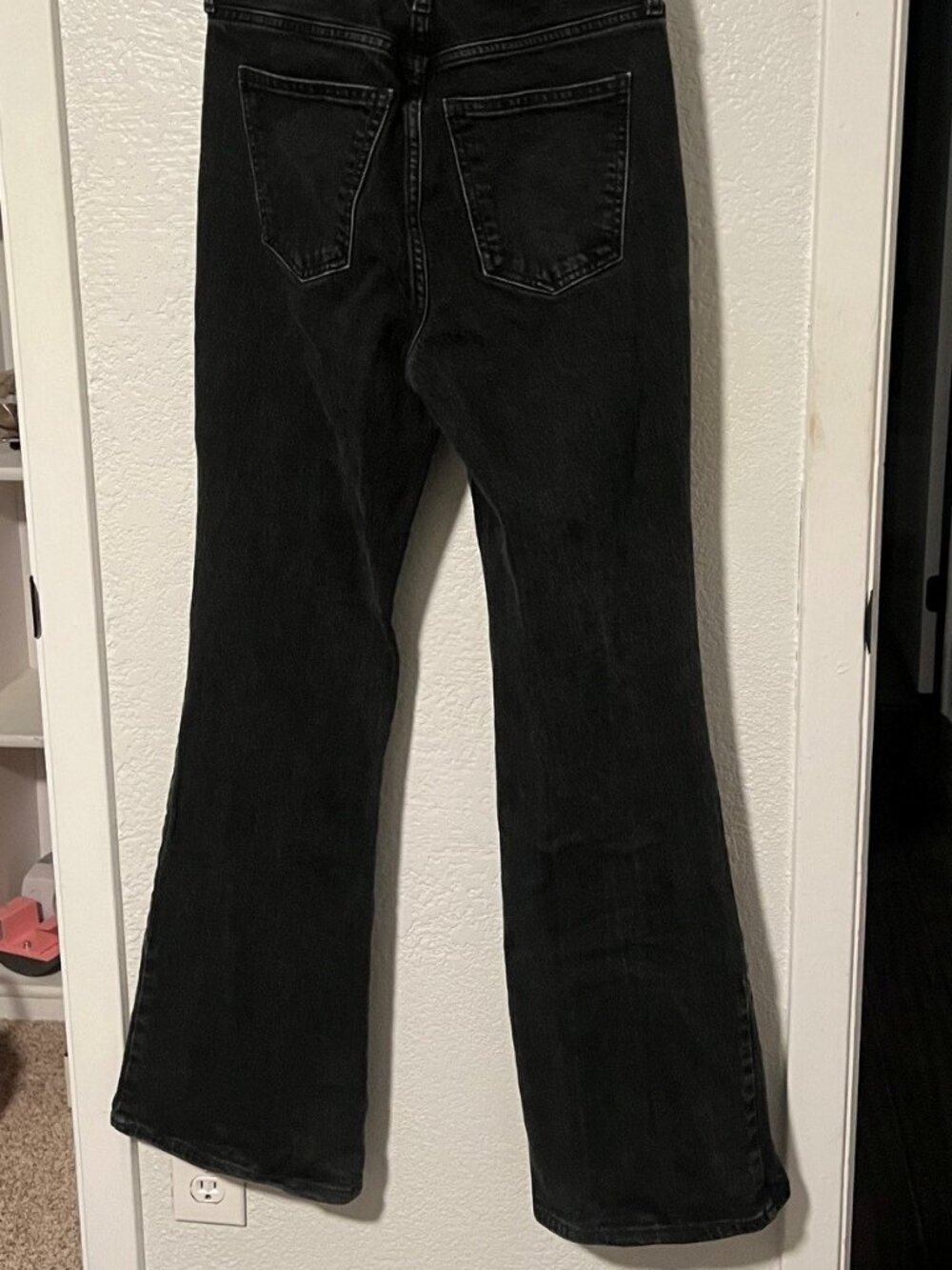 Universal Thread High Rise- Flared Jeans - Picture 5 of 5